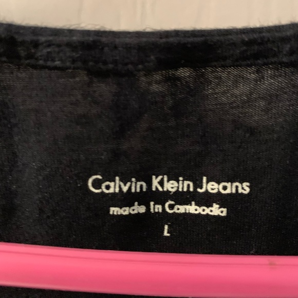 Calvin Klein top; size Large - Picture 2 of 2